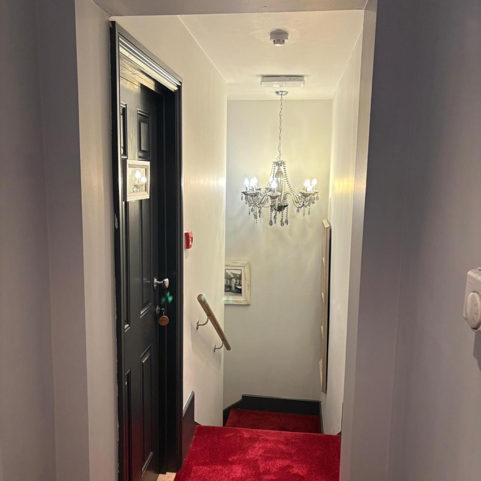 No64 The Boutique Hotel Западен Молинг Екстериор снимка