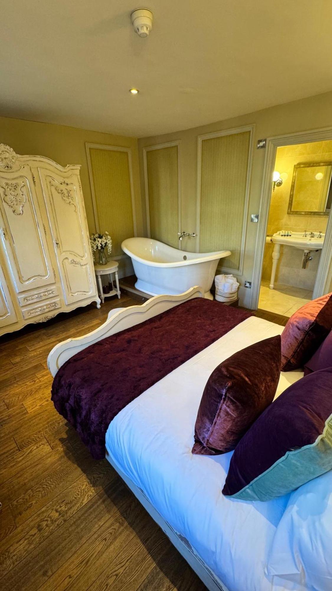 No64 The Boutique Hotel Западен Молинг Екстериор снимка